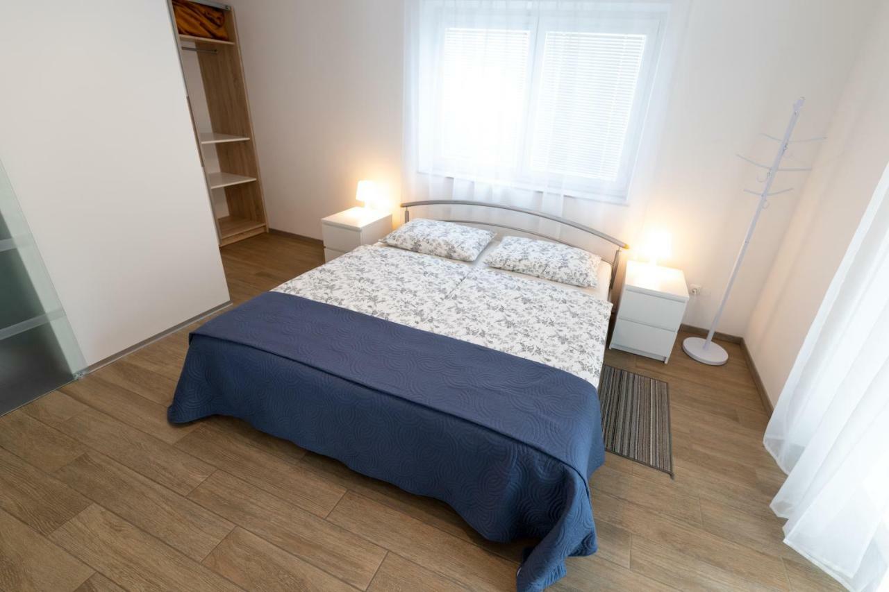 Sobe Meta Bed and Breakfast Brezje Buitenkant foto